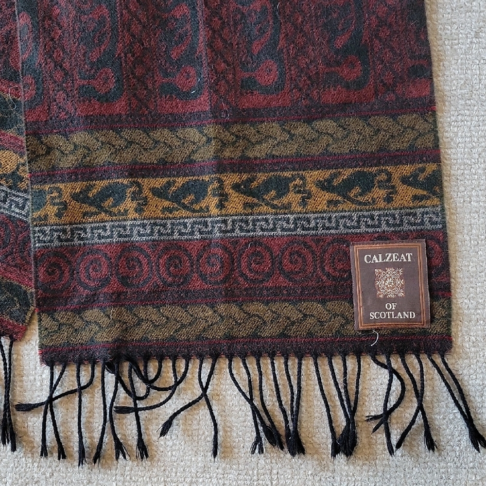 Calzeat of Scotland Patterned Scarf